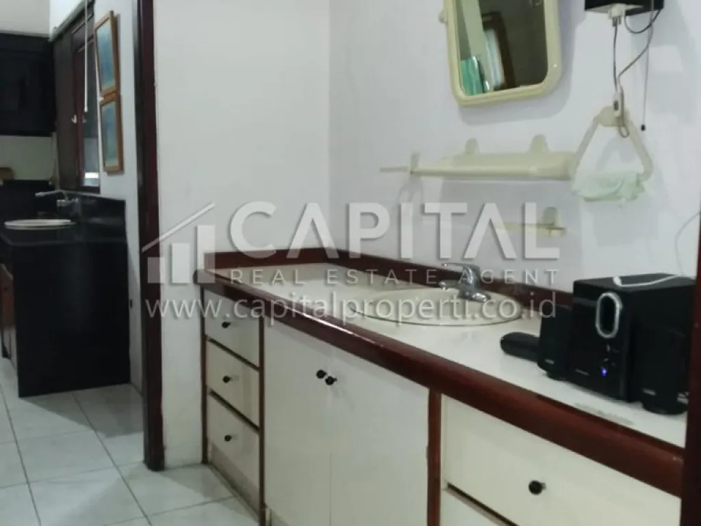 Dibawah NJOP! Jual cepat rumah 2 lantai di Cisitu sayap Dago Bandung Kota | iklanova.com