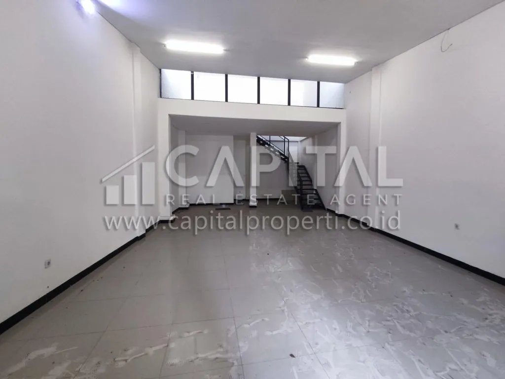 Jarang ada! Sewa ruko strategis di Banceuy Bandung Kota | iklanova.com