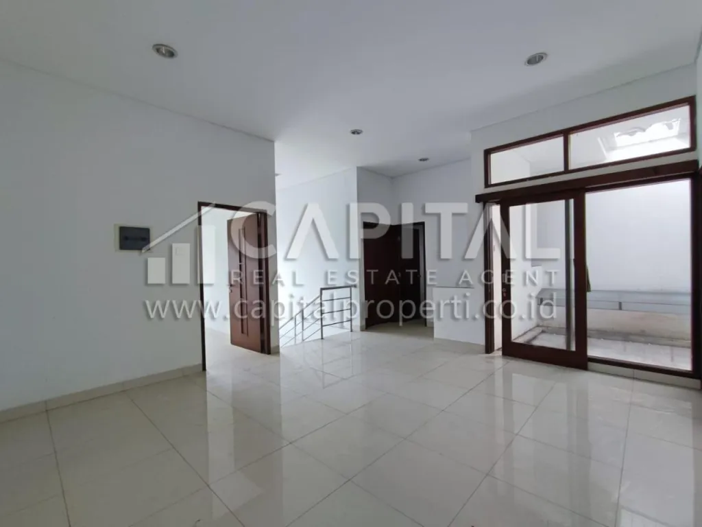 Jual cepat 2 rumah minimalis di area Kumala Garden sayap Pasteur Bandung (Unit C & D) | iklanova.com