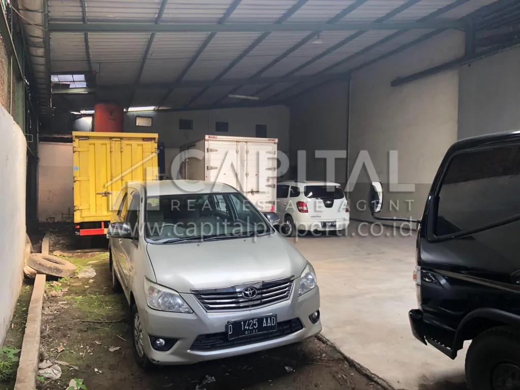 Jual gudang di Cibolerang Bandung | iklanova.com