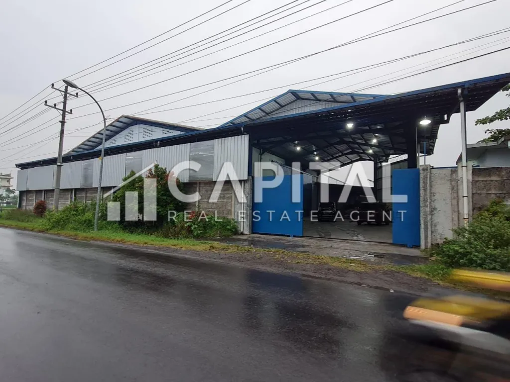 Jual gudang luas di Solo (Jaten-Karanganyar) | iklanova.com