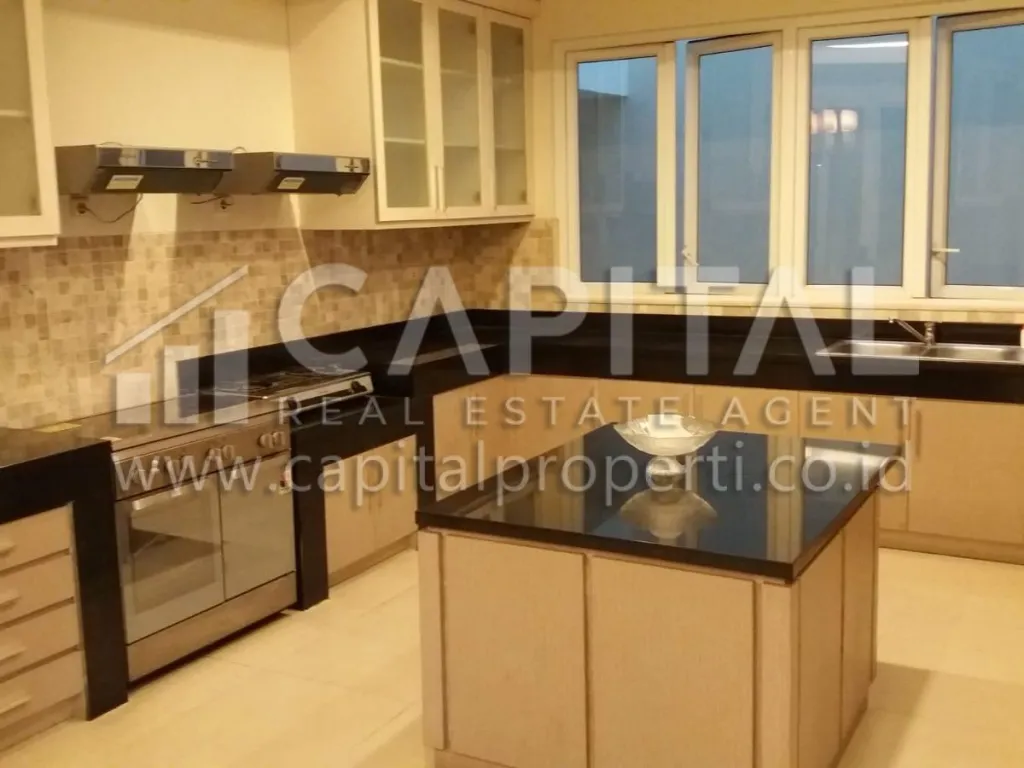 Jual rumah 2 lantai di Batununggal Indah Bandung Kota | iklanova.com