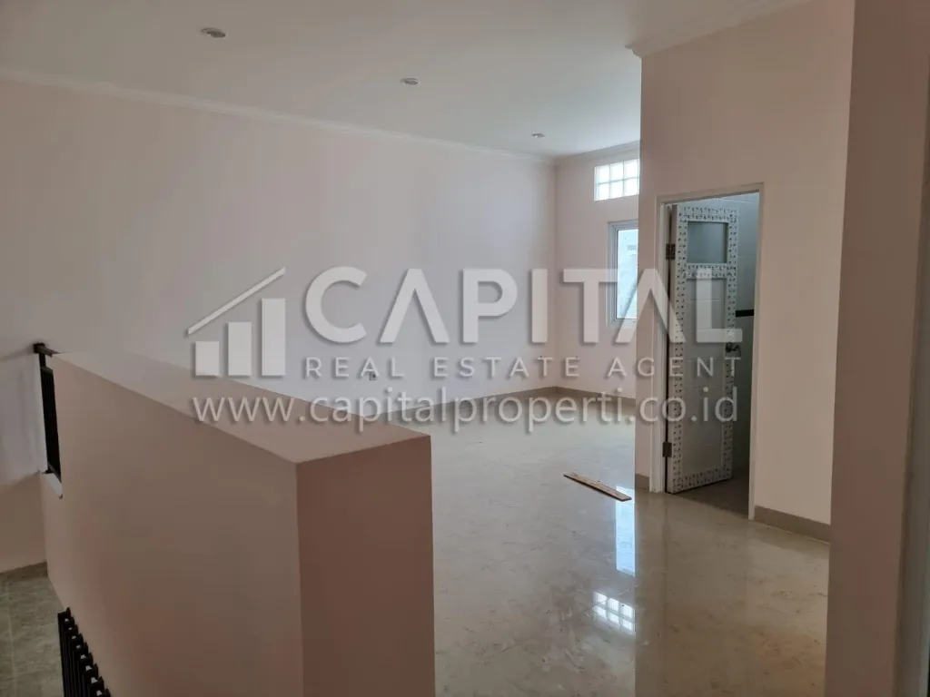 Jual rumah baru 2 lantai di Andir Bandung | iklanova.com