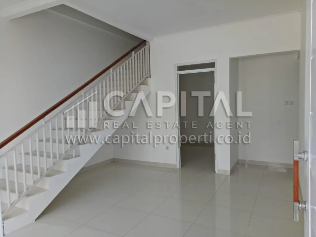 Jual rumah baru 2 lantai di Bukit Ligar Bandung | iklanova.com