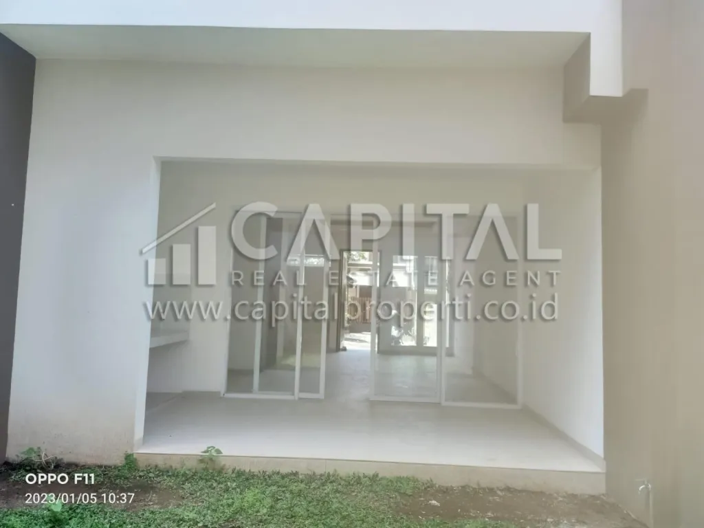 Jual rumah baru 2 lantai di mainroad Ciwaruga Bandung | iklanova.com