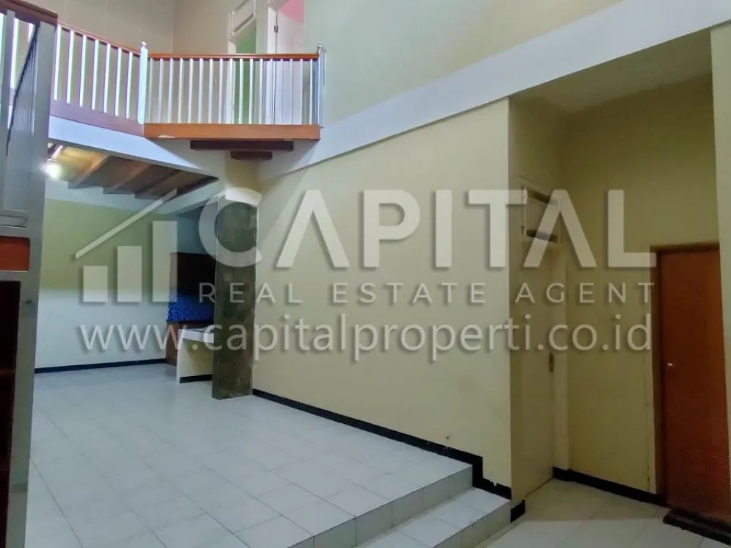 Jual rumah cantik 2 lantai di Jalan Pesantren Cimahi | iklanova.com