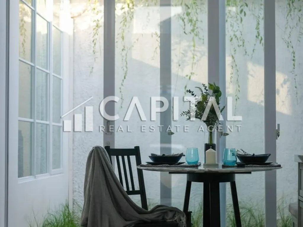 Jual rumah cantik di Kota Baru Parahyangan Tatar Jingga | iklanova.com