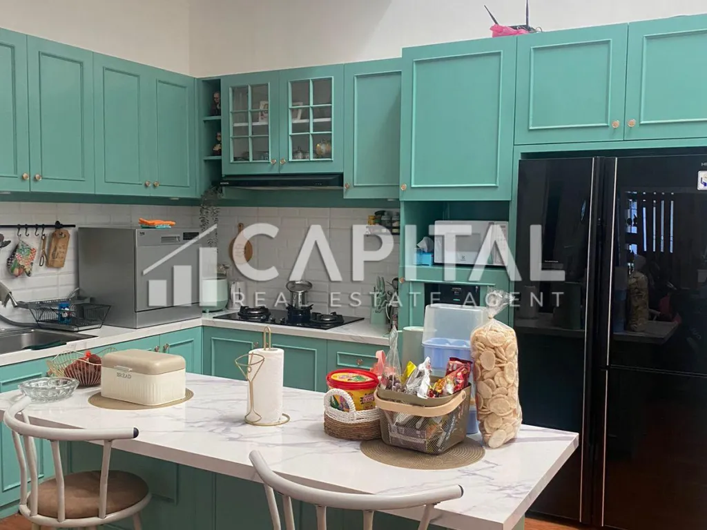 Jual rumah cantik terawat di Grand Sharon Residence Bandung | iklanova.com