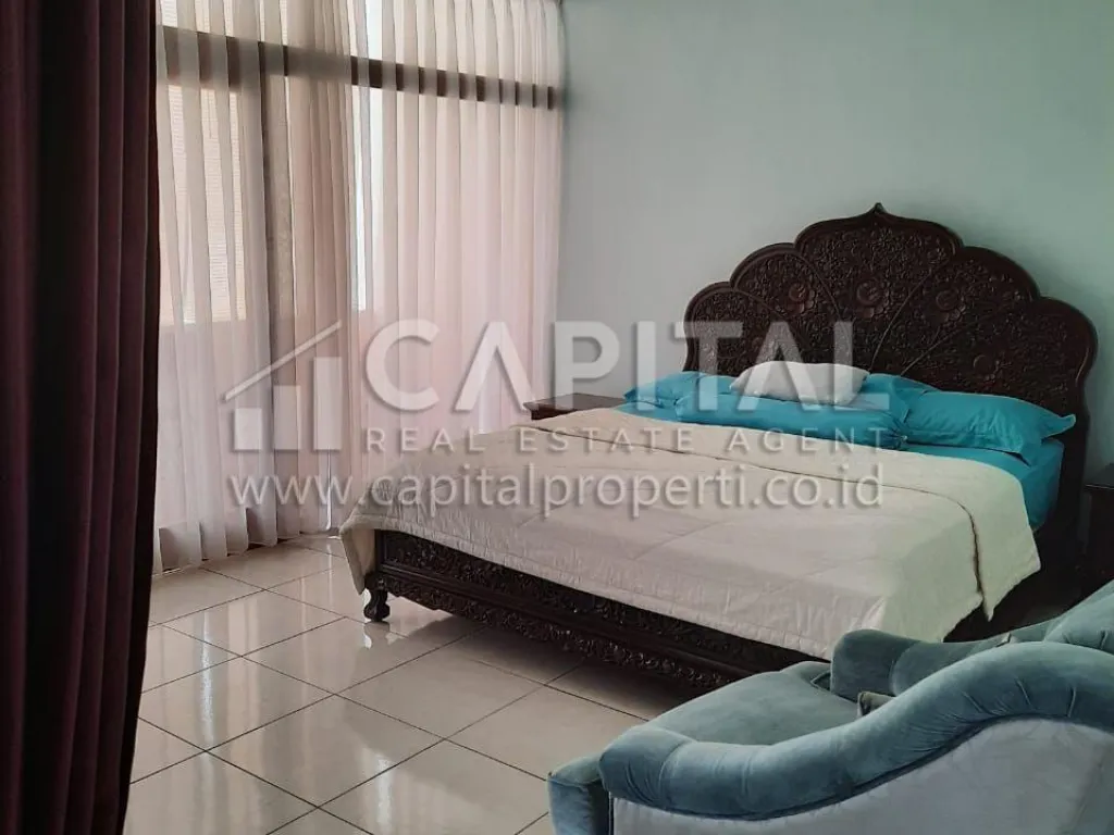 Jual rumah dan paviliun di kawasan elite Setrasari Bandung Kota | iklanova.com