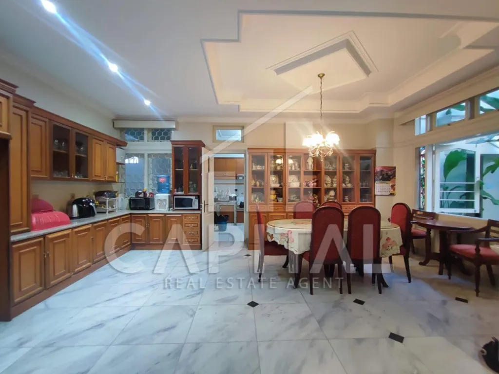 Jual rumah di Setrasari Kulon Bandung | iklanova.com