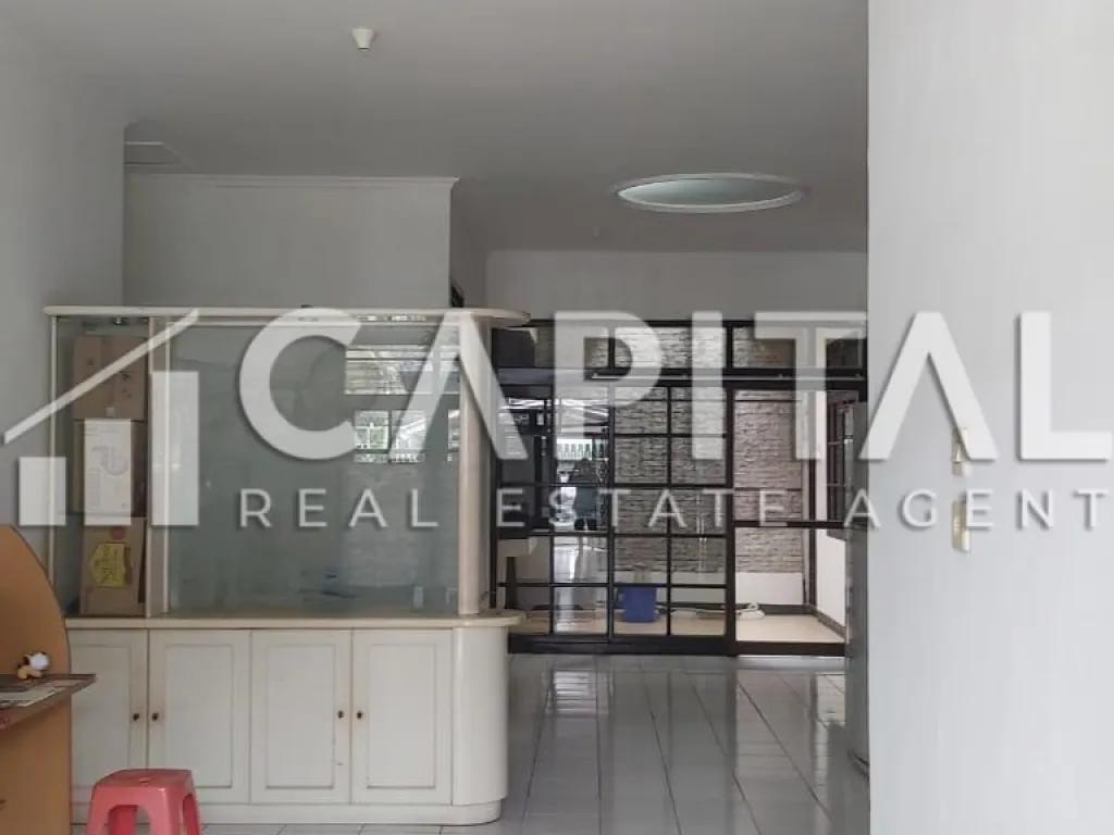 Jual rumah di TKI 1 Bandung | iklanova.com