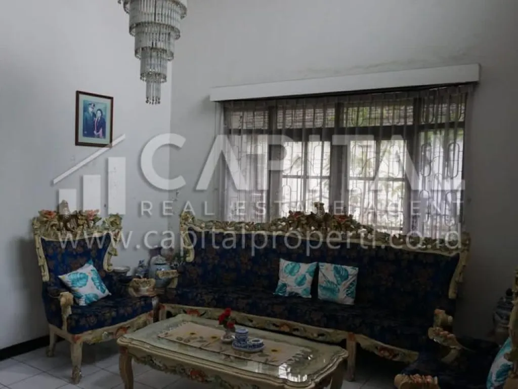Jual rumah hoek 2 lantai di Sanggar Hurip Soekarno-Hatta Bandung | iklanova.com