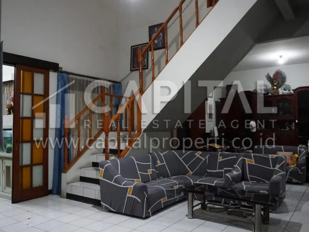 Jual rumah hoek 2 lantai di Sanggar Hurip Soekarno-Hatta Bandung | iklanova.com