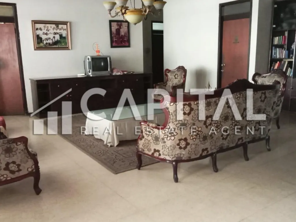 Jual rumah luas di Komplek Cendrawasih Cibeureum Bandung | iklanova.com