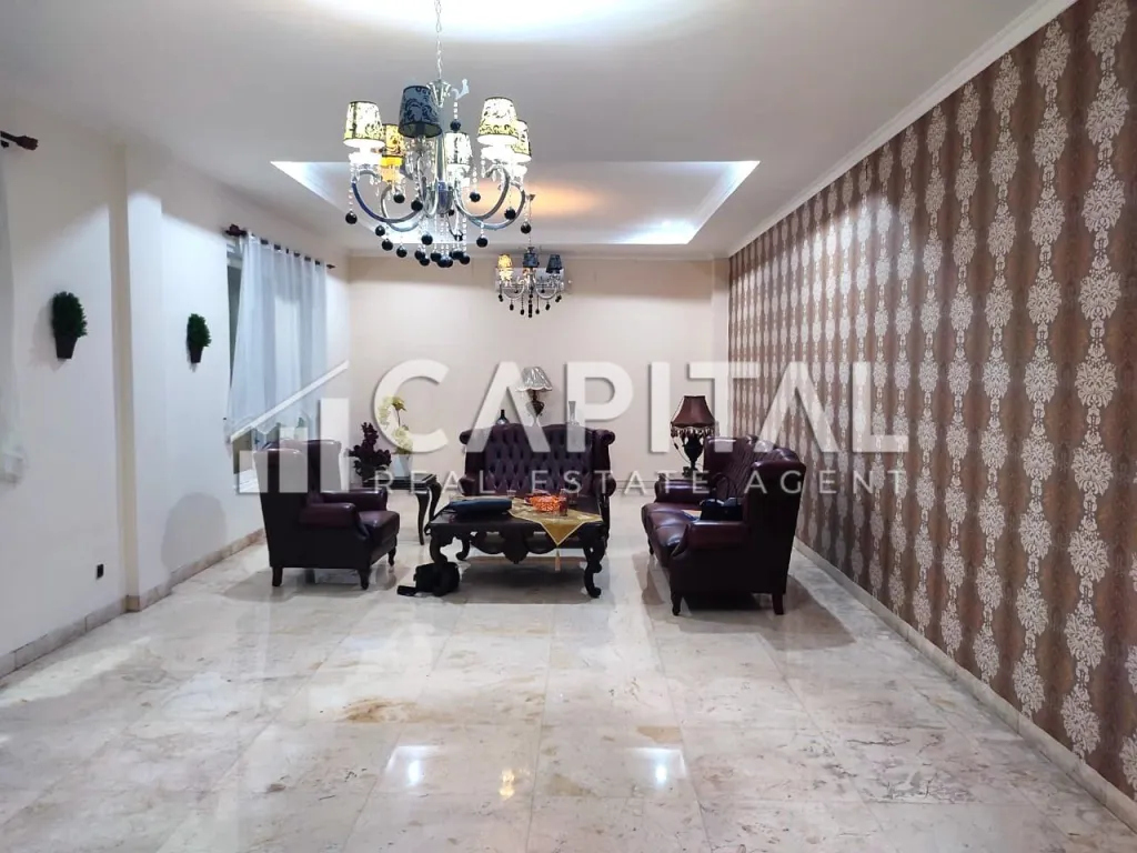 Jual rumah lux 2 lantai di kawasan elite Kemang Jakarta Selatan | iklanova.com