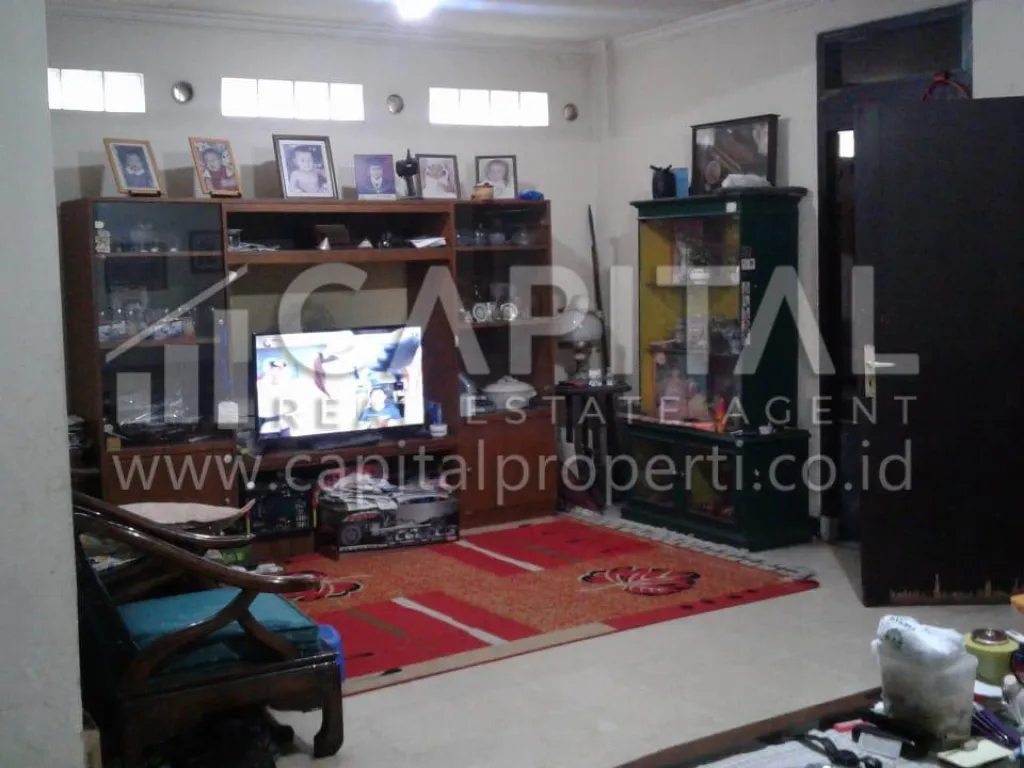 Jual rumah strategis 1.5 lantai di Mohammad Toha Bandung Kota | iklanova.com