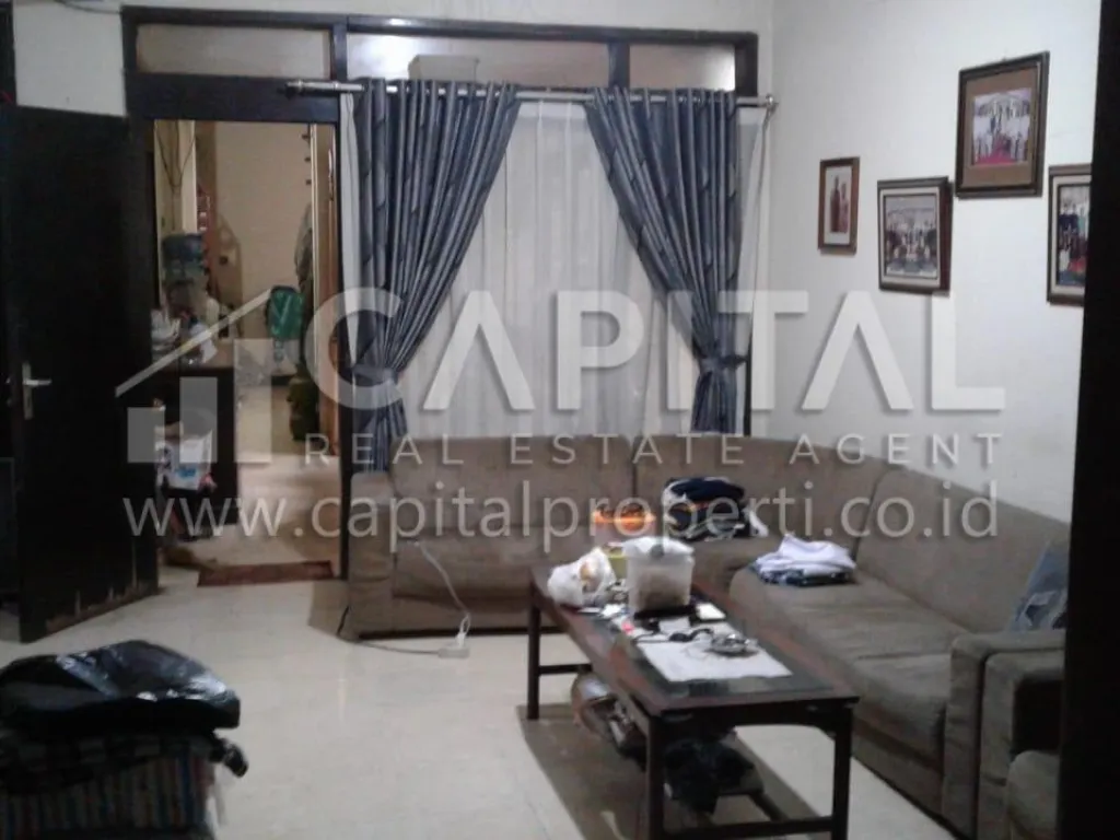 Jual rumah strategis 1.5 lantai di Mohammad Toha Bandung Kota | iklanova.com