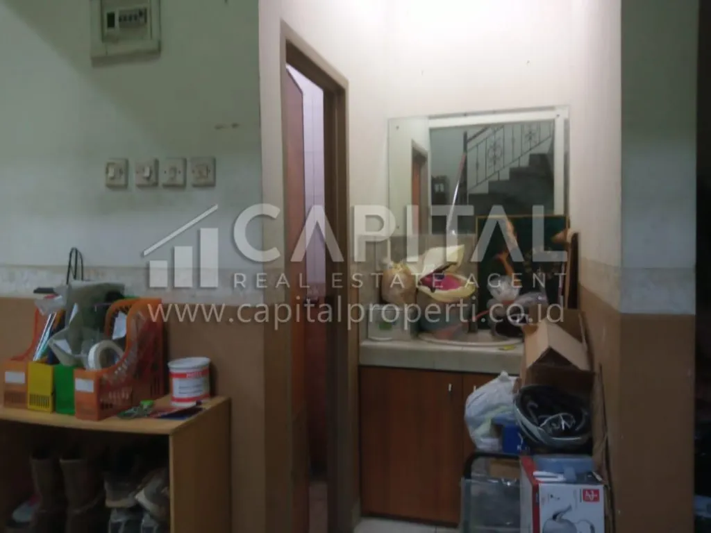 Jual rumah strategis 2 lantai di sayap Dago Bandung | iklanova.com