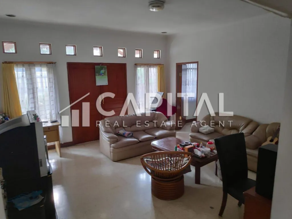 Jual rumah strategis dan siap huni di Cibogo Atas Bandung | iklanova.com