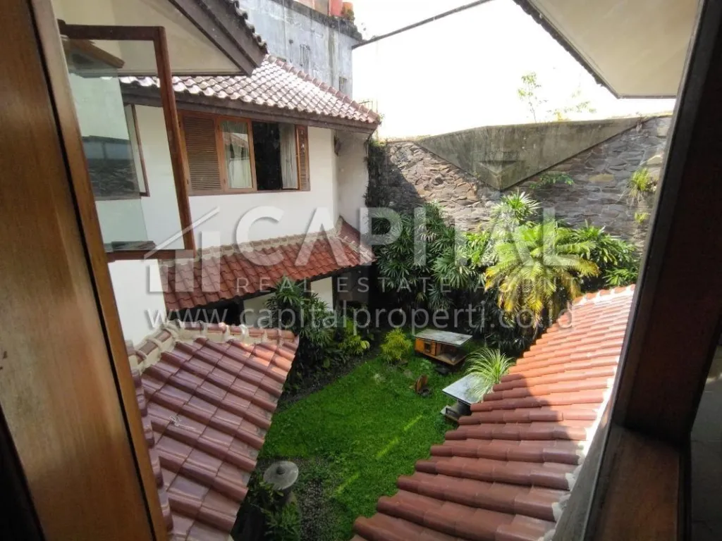 Jual rumah strategis di sayap Dago Bandung | iklanova.com