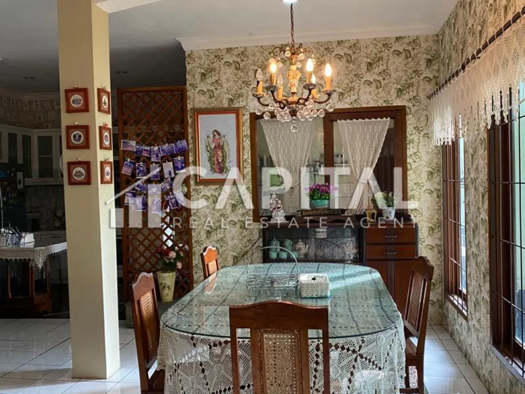 Jual rumah terawat dan siap huni di Cigadung Bandung | iklanova.com