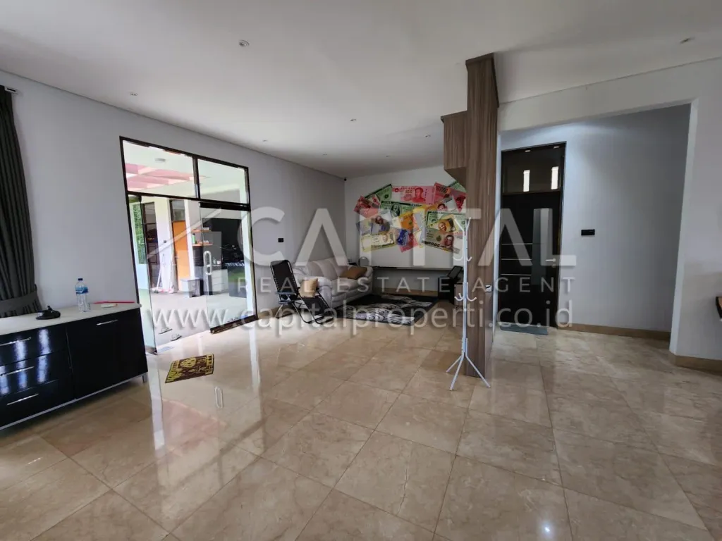 Jual rumah/villa mewah di Dago Pakar Bandung | iklanova.com