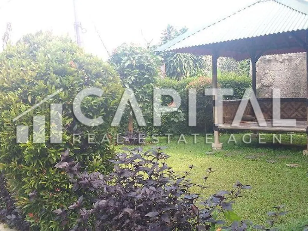 Jual villa dengan view cantik Gunung Pangrango di Cisarua Puncak | iklanova.com