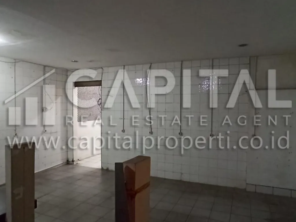 Jual/Sewa ruang usaha 1.5 lantai di mainroad Setiabudi Bandung | iklanova.com