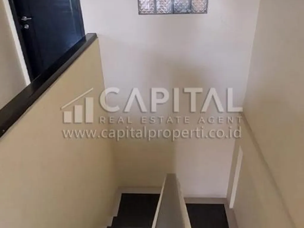 Jual/Sewa ruko 2 lantai siap huni di Kolonel Masturi Cimahi | iklanova.com