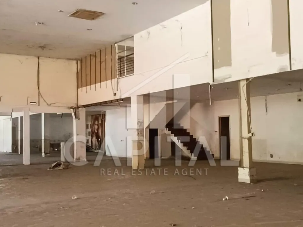 Sewa gudang 2 lantai di mainroad Soekarno Hatta Bandung | iklanova.com