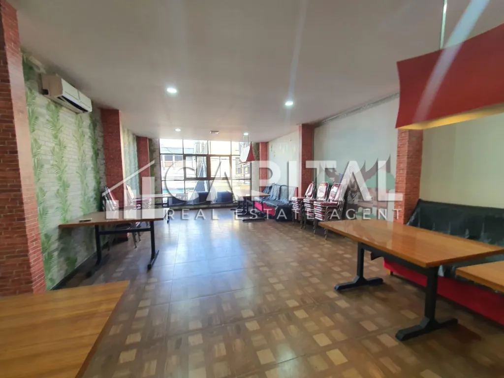 Sewa ruko strategis 3 lantai di Jalan Banceuy | iklanova.com