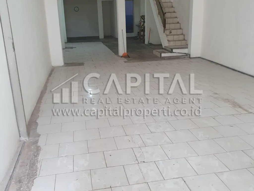 Sewa ruko strategis di Otista Bandung | iklanova.com