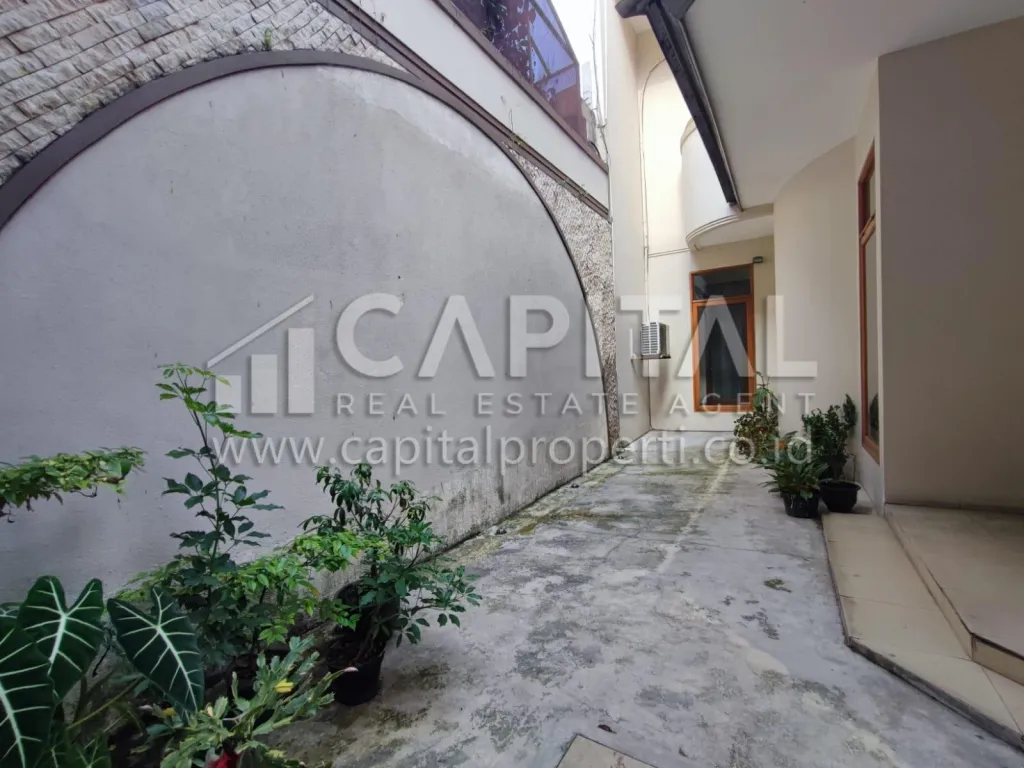 Sewa rumah 2 lantai di Kumala Garden Bandung | iklanova.com