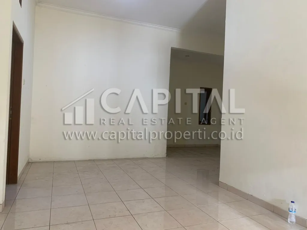 Sewa rumah 2 lantai di TKI 3 Bandung | iklanova.com