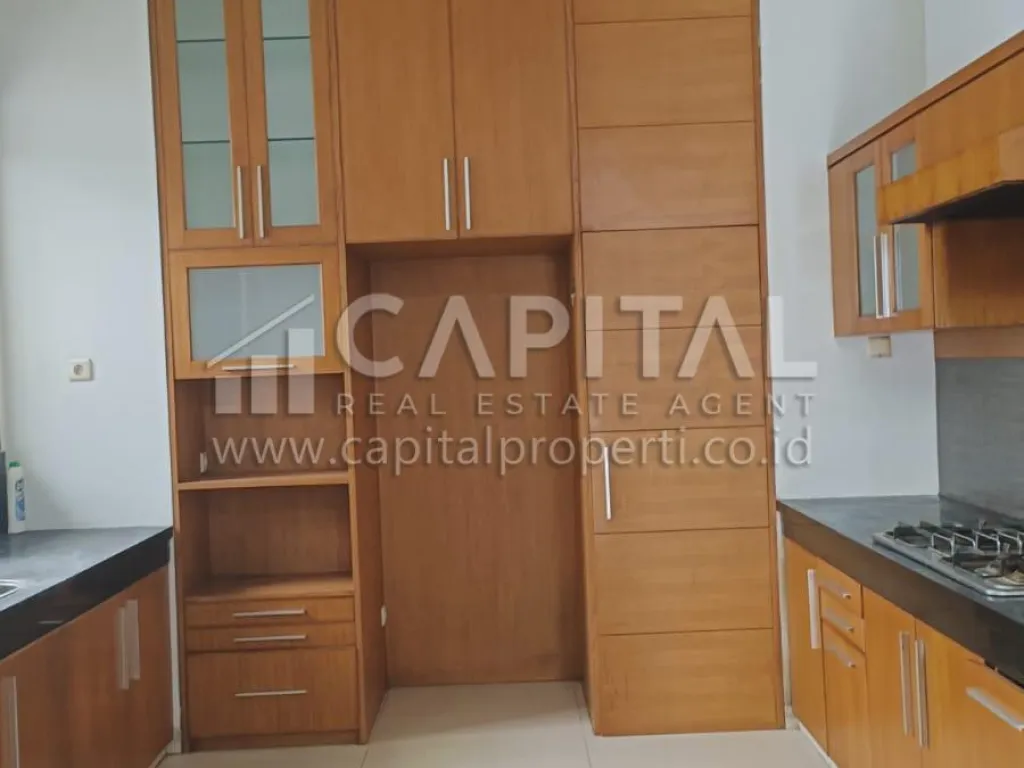 Sewa rumah 2 lantai siap huni di cluster Batununggal Bandung | iklanova.com