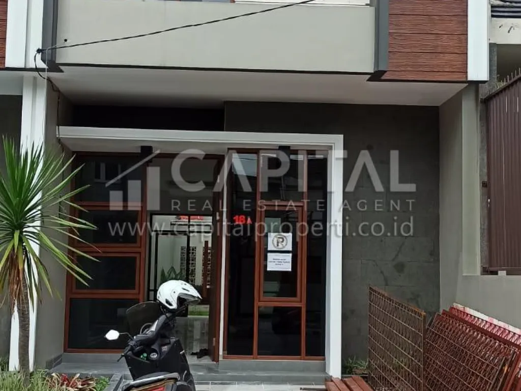 Sewa rumah baru 2 lantai di Mekarwangi Bandung | iklanova.com