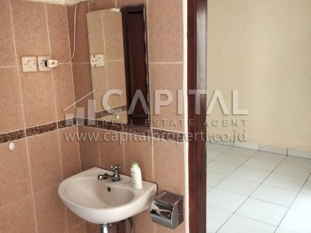 Sewa rumah dalam komplek di sayap Jalan Jakarta Bandung | iklanova.com