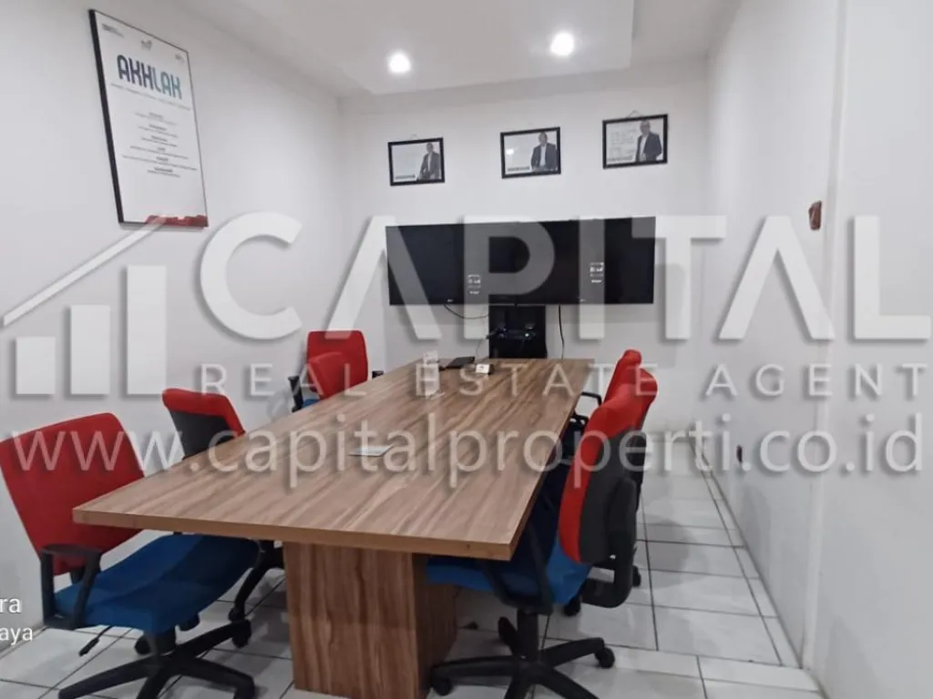 Sewa rumah eks kantor di sayap Ahmad Yani Bandung Kota | iklanova.com