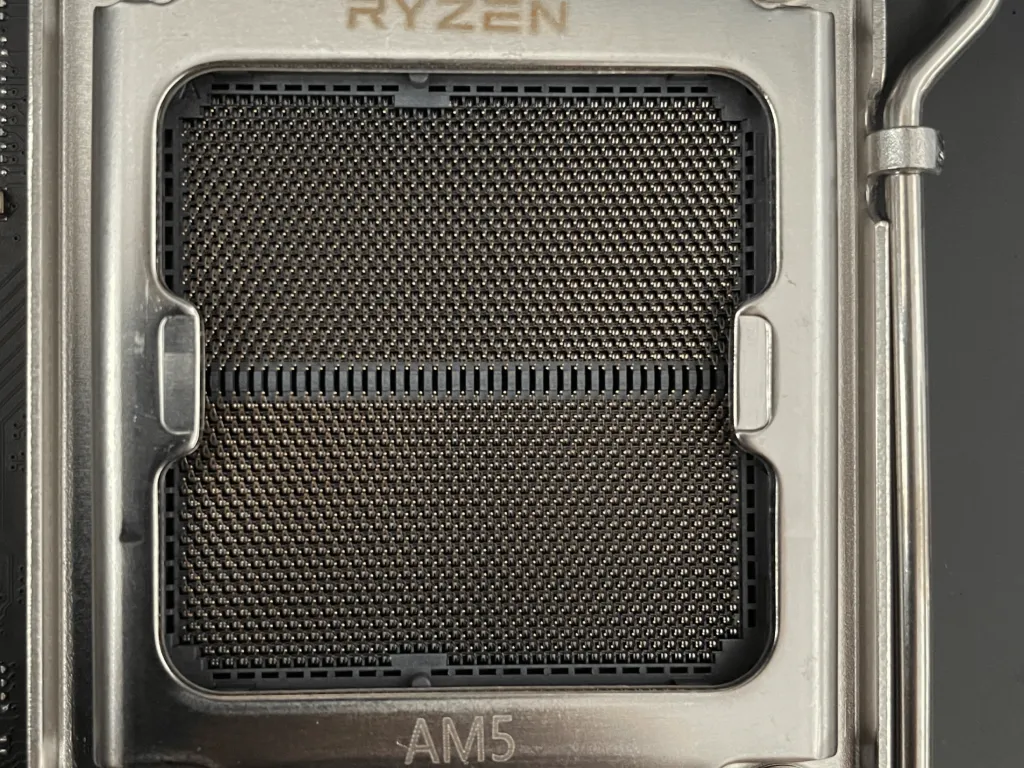 Processor AMD Ryzen 5 8400F BOX AM5 | iklanova.com